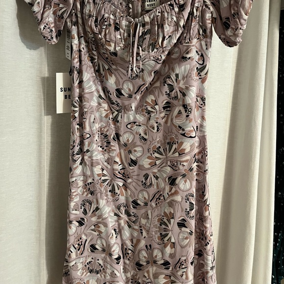 Aritzia dress - Picture 2 of 4
